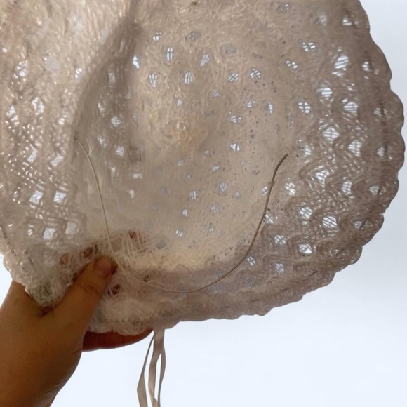 Elegant Lace Sun Hat with Ribbon - Picture 2 of 2